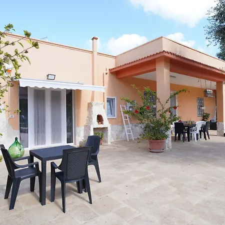 Santo & Angela Villa